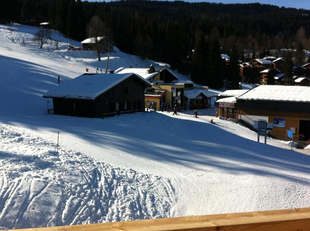 L'Eden Ski Aux Pieds Morillon Camera foto